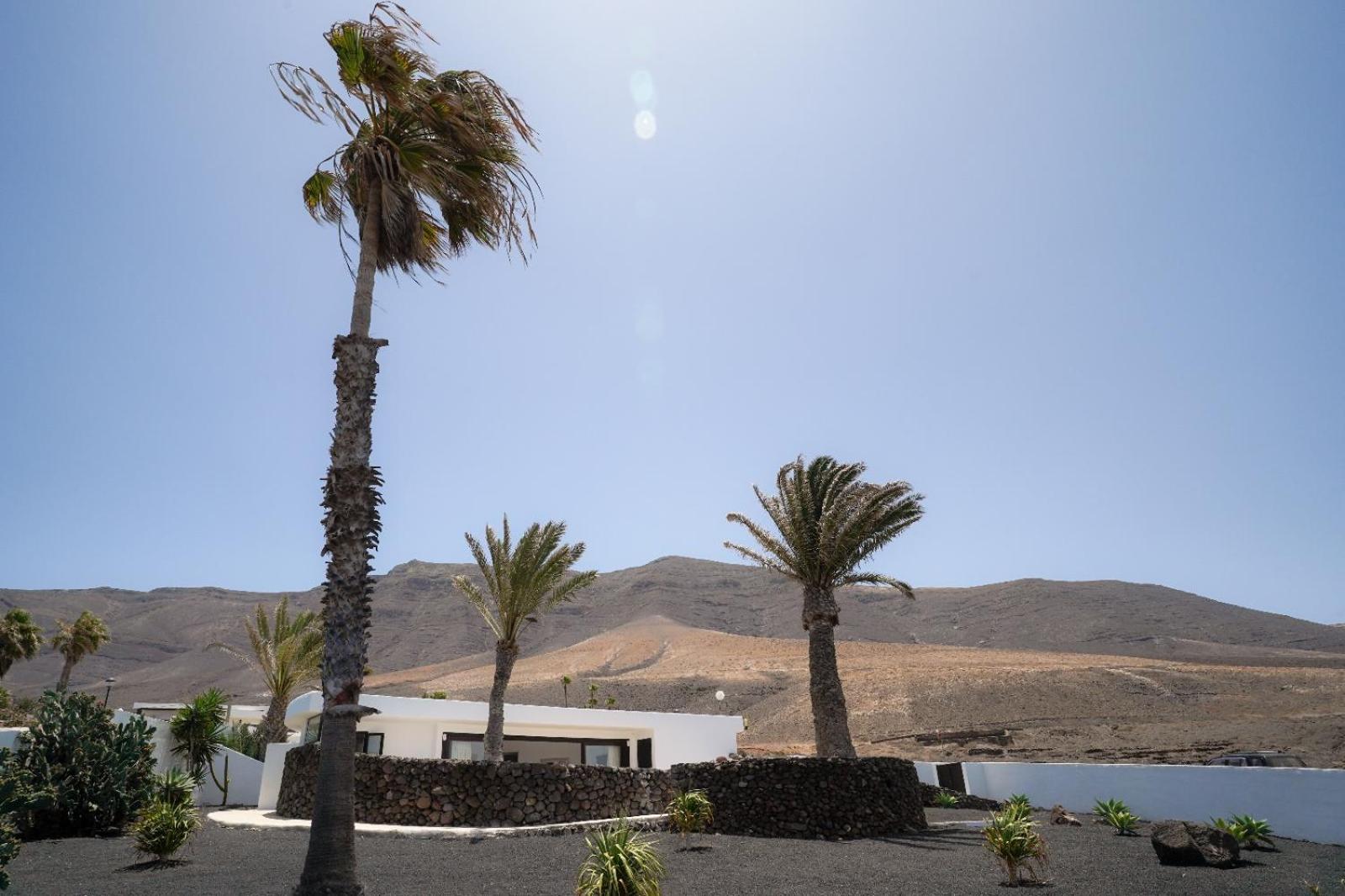 Bungalow Con Vistas Al Mar Famara Exterior foto